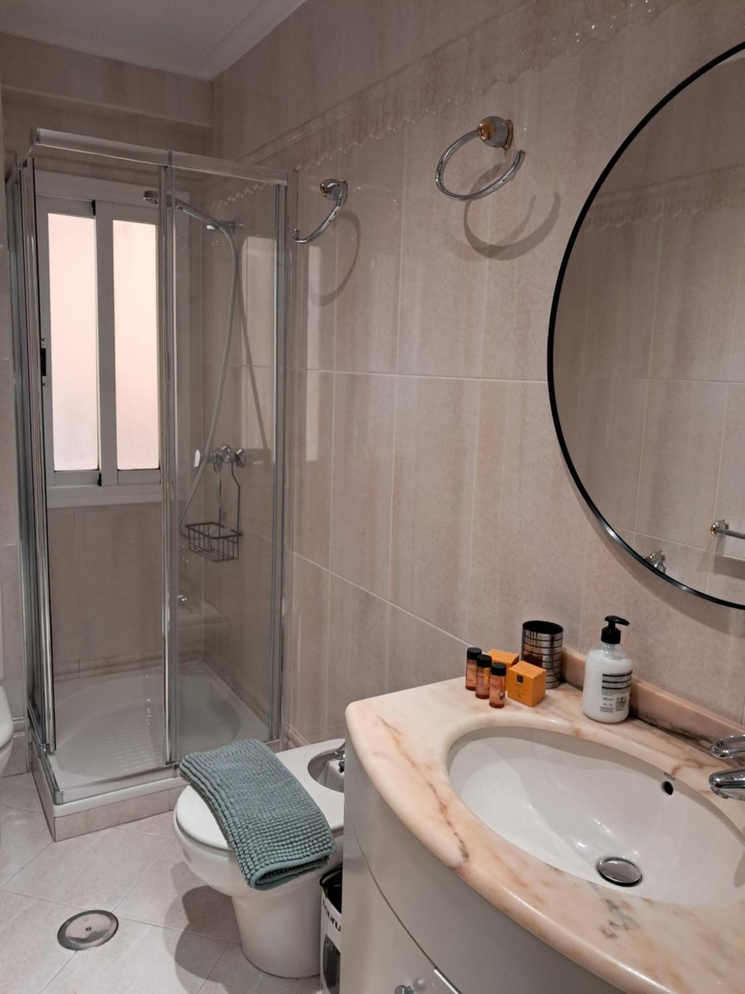 Apartment Trendyhomes El Puerto De Almeria, Proximo Playa Y Centro,3 Hab, Espacioso, Familias, Wifi *